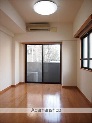 ルーブル早稲田[1K/20.13m2]のリビング・居間