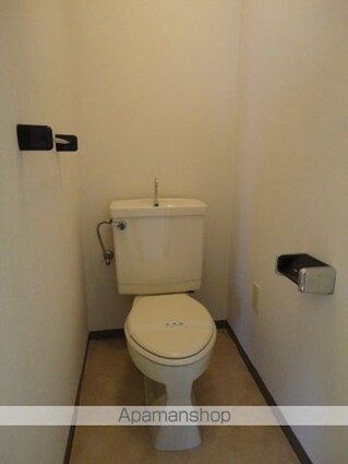 テーアイ二日町ビル[3LDK/60.5m2]のトイレ