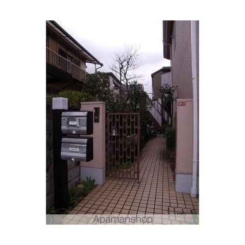 コンフォート久我山の玄関写真