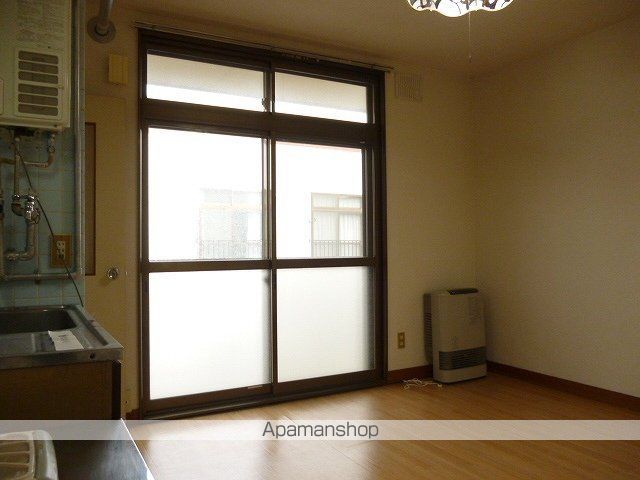 5条マンションA棟の内装写真