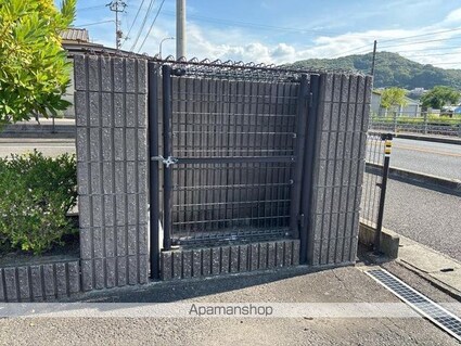 香川県高松市牟礼町原[2DK/40.18m2]の共用部1