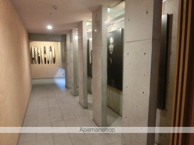 ADW RESIDENCE 谷町四丁目の玄関写真