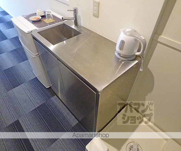 バウハウス富小路三条の内装写真