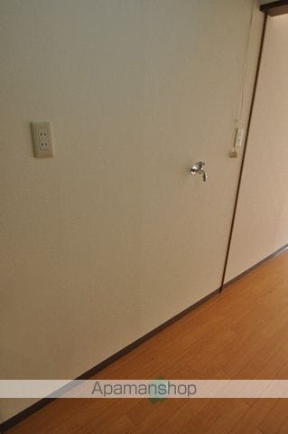 ワイズ弐番館の内装写真