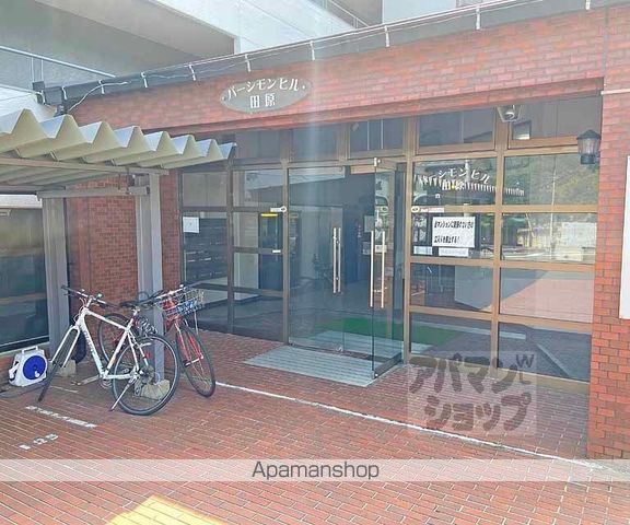パーシモンヒル田原の玄関写真
