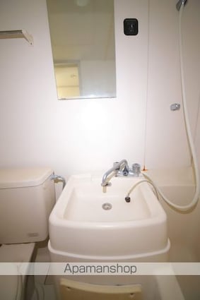 ＤＧマンション[1K/30m2]の洗面所