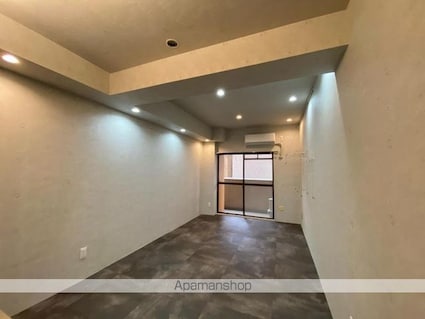 ダイアパレス築地３０４号[1R/24.16m2]のリビング・居間