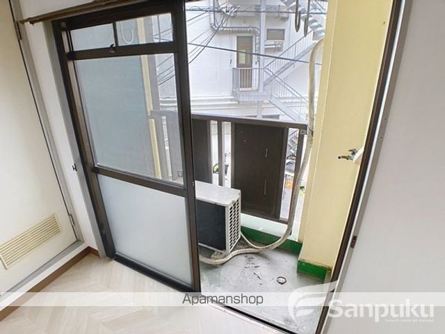 日の出ハイツの内装写真
