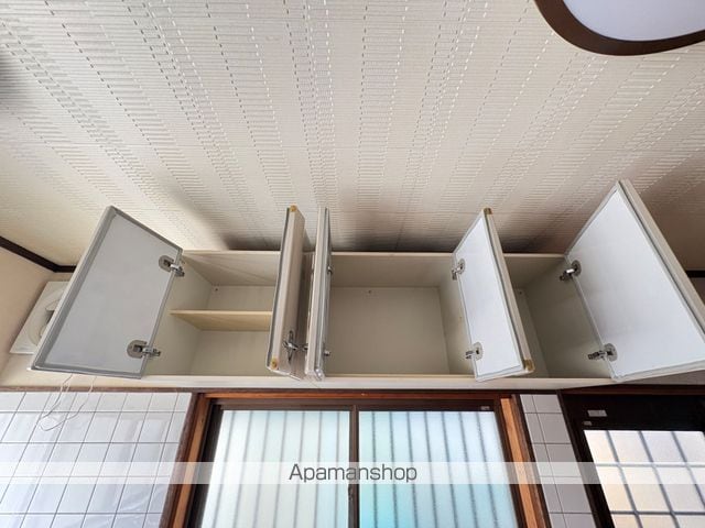 阪急電鉄神戸線 塚口駅 徒歩13分 2階建 築55年の内装写真