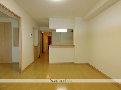 ユーミーＳＡＫＡＥ[2LDK/51.78m2]のリビング・居間