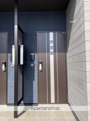 ピアニッシモIIの玄関写真