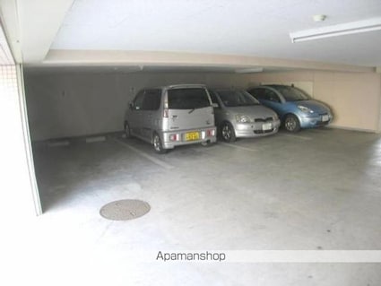 グランアルブル勝山[1R/28.5m2]の外観4
