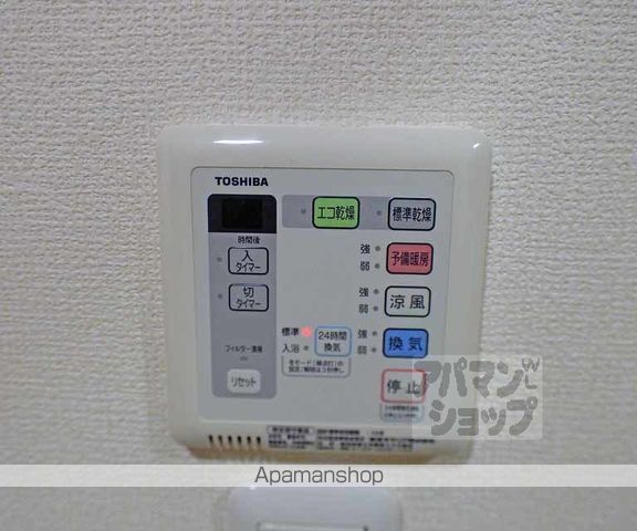 エターナルコート三条の内装写真