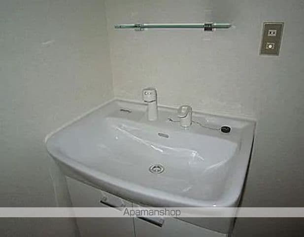 三愛荒江マンションの内装写真