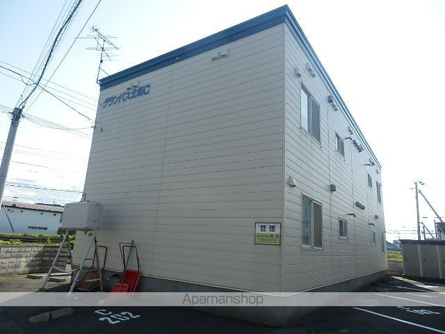 グランパス北郷Cの外観写真