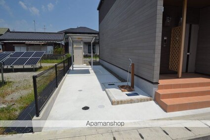 フラン　ブリーズ　Ⅲ[2LDK/58.64m2]のエントランス