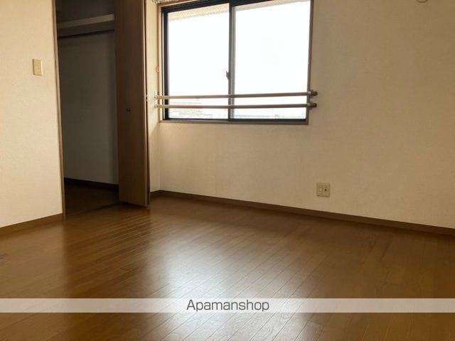 ドミールパーク江﨑 1の内装写真