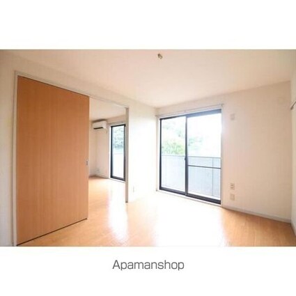 サントピアＫ[2LDK/48m2]のリビング・居間3