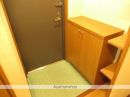 ラントレ[1R/25.92m2]の玄関