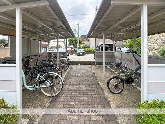 北安江マンションの外観写真