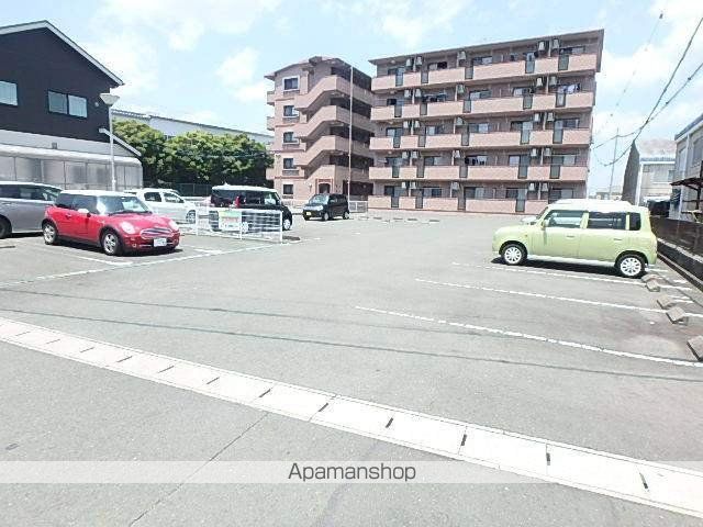 グリンデル ワルトの外観写真