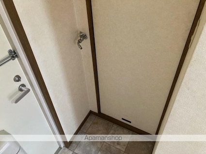 アシスト諏訪マンション[1R/21.06m2]の玄関