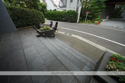 外苑レジデンス[2LDK/86.58m2]の共用部5