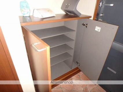 グランシャリオ優Ａ[2K/43.75m2]の共用部2