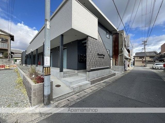 ネストプラス浜田の玄関写真