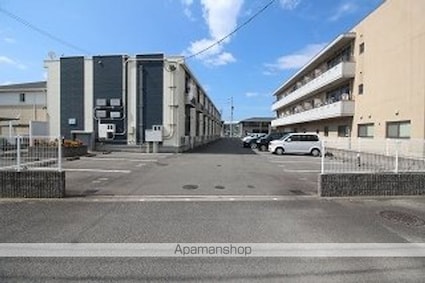 レオネクストはぶ[1K/37.26m2]の駐車場1