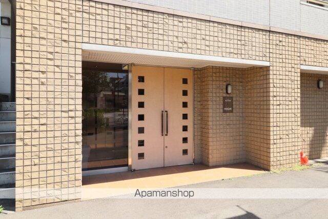 ソリテア四谷荒木町[1R/19.63m2]のエントランス