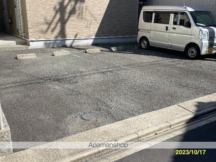 レオパレスコーガ[1K/19.87m2]の駐車場