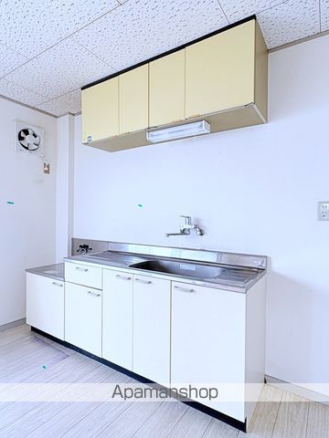 尾野スカイハイツIIの内装写真