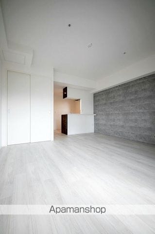 セレニテフランHOMMACHIの内装写真
