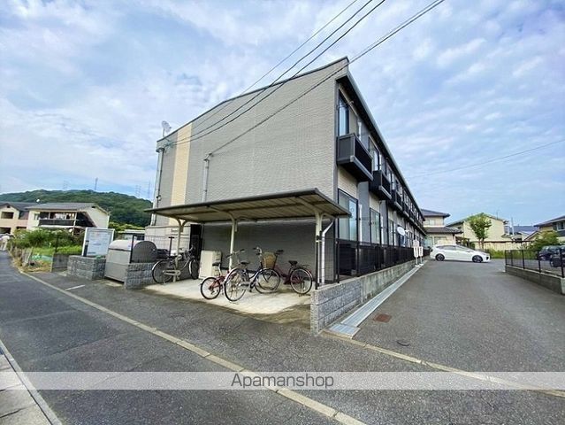 レオパレスルミエール明神の外観写真