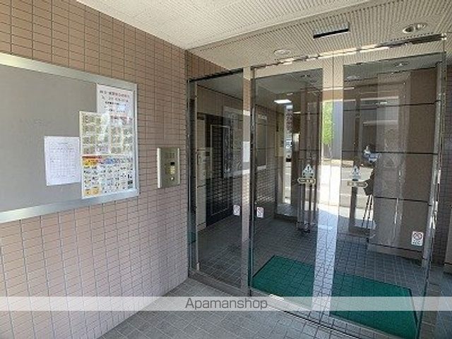 グランヴィレッジ南22条の玄関写真