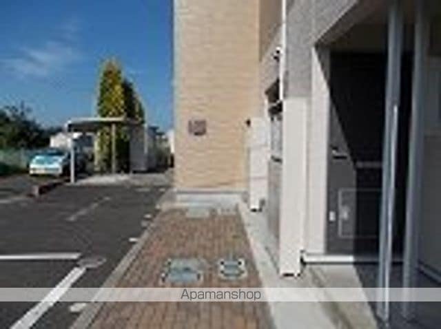 レオパレスグリーンパル滝道の内装写真