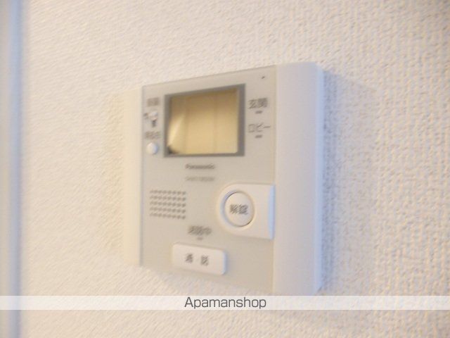 REUSSIR N6W11の内装写真