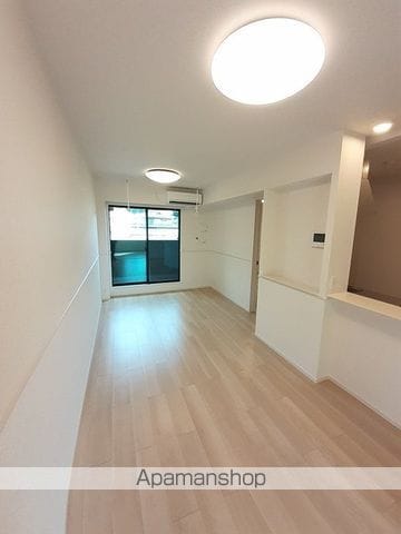 アイリス パディの内装写真