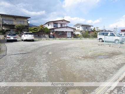 長野県長野市三輪１０丁目[3K/54.65m2]の駐車場