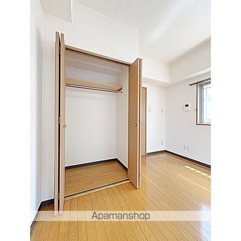 レージュ ウエストの内装写真