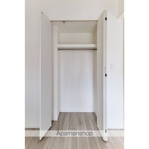 コンフォリア・リヴ押上NORTHの内装写真