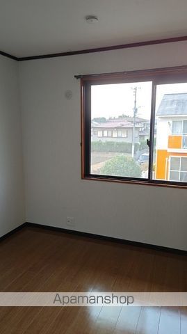 アンプルール F棟の内装写真