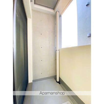 Ｂｅｖｅｒｌｙ　Ｈｏｍｅｓ　下赤塚[1K/26.02m2]のバルコニー