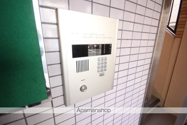 ベラカーザ祇園の玄関写真