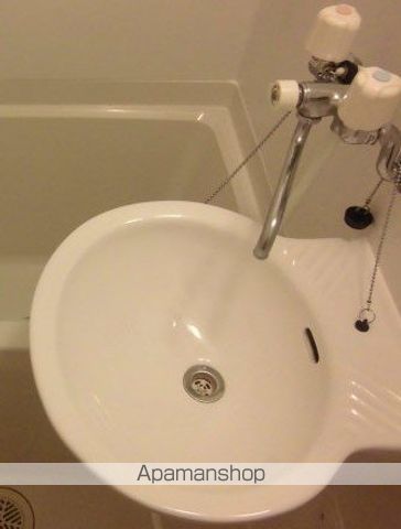 レオパレスランド諸岡の内装写真