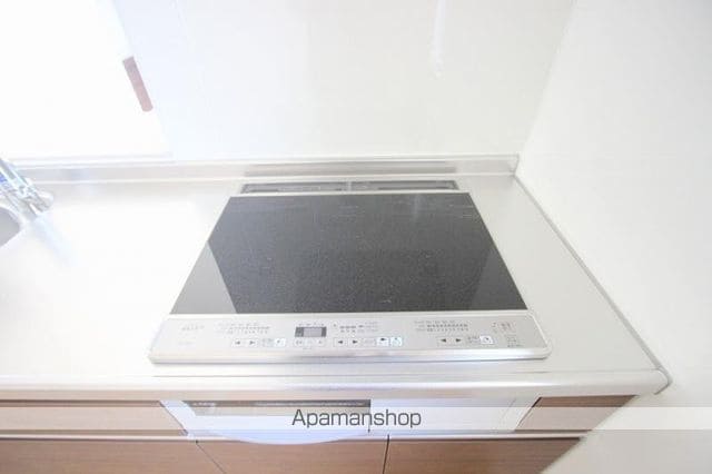 コートビレジ屋島II B棟の内装写真