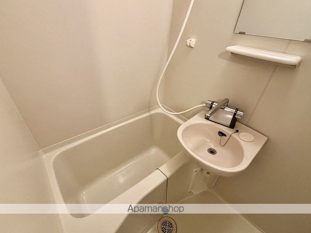 レオパレスヤバラの内装写真