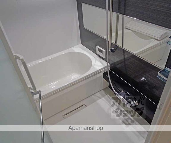 シャーメゾン岩松伏見稲荷の内装写真
