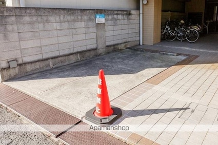 ヴィラタマチ[1DK/31.75m2]の駐車場